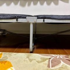 簡易ベットフレームの画像