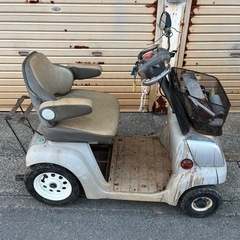 シニアカー 
スクラップの画像