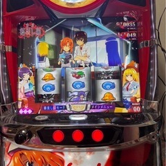 パチスロ3台とキャビネットの画像