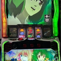 パチスロ3台とキャビネットの画像