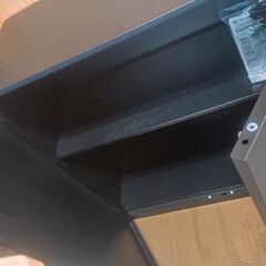 スチールキャビネット·ブラック(鍵付き)の画像