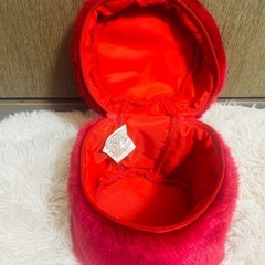 【新品未使用】メイクポーチ🍒❤️の画像