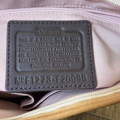 COACH コーチ ショルダーバッグ エナメル ブラウンの画像