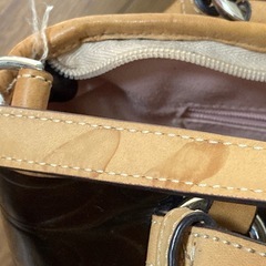 COACH コーチ ショルダーバッグ エナメル ブラウンの画像