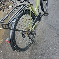 リサイクルショップどりーむ天保山店　No573　自転車　２７インチ　7段切り替え・LEDオートライト・ベル付き🎵　美品🎵の画像