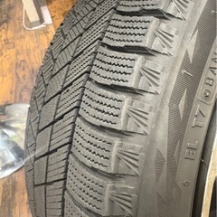 18インチ スタッドレス付ホイール 4本セット 225/40R18 ブリヂストン 2022年製 PCD120 の画像