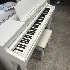☆電子ピアノ☆ローランド☆2019年製☆ホワイト色☆の画像