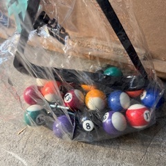 ビリヤード台(詳しい人いますか？)よくわからないです。足がクラクラしてシュッとならないです😔の画像