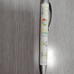 ぺんてる エナージェル ボールペン ピカソ柄の画像