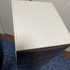 引き出し棚の画像
