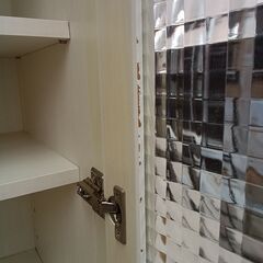 リユースのサカイ栃木店★ジモティ割あり★ NITORI 食器棚 クリーム W59.8×D40×H180.5 クリーニング済み TC12018の画像