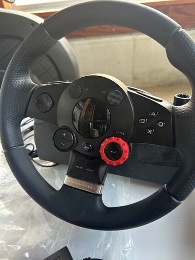 美品✨Logicool（ロジクール）Driving Force GT という レースゲーム用のハンドルコントローラー