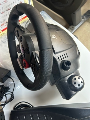 美品✨Logicool（ロジクール）Driving Force GT という レースゲーム用のハンドルコントローラー