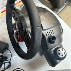 美品✨Logicool（ロジクール）Driving Force GT という レースゲーム用のハンドルコントローラーの画像
