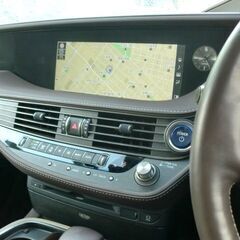 ❑全国自社ローン対応❑      ●平成29年登録レクサスLS500ｈ　ハイブリット　Iパッケージ　の画像