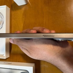 iphone 15pro max 512gb natural titanium の画像