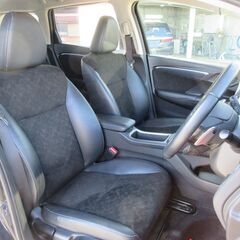 ホンダ　シャトル　ハイブリッドＸ★1年保証★ロードサービス付　社外ＳＤナビ　地デジ　バックカメラ　Ｂｌｕｅｔｏｏｔｈ　クルコン　パドルシフト　ＥＴＣ　ドラレコ　スマートキー　ハーフレザーシート　オートエアコン　オートライト　ＬＥＤヘッド　社外１６ＡＷの画像