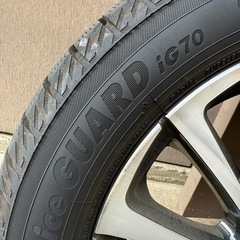 【交渉可】スタッドレスタイヤ YOKOHAMA アイスガード IG70の画像