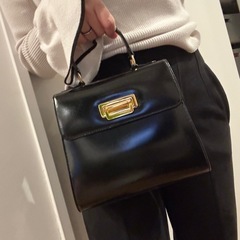 【新品】カバン 黒　 の画像