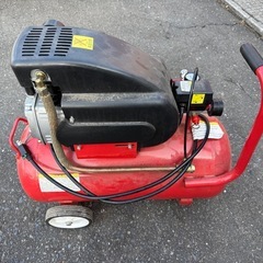 アストロプロダクツ コンプレッサー 39Lの画像