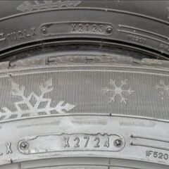 工賃込み　ダンロップ製２０２３年冬タイヤ１８５／６５Ｒ１５　４本セットの画像