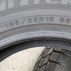 工賃込み　ダンロップ製２０２３年冬タイヤ１８５／６５Ｒ１５　４本セットの画像