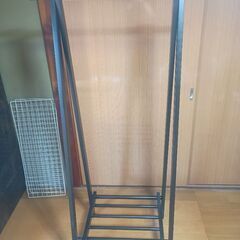 (取引中)ハンガーラック　ブラウン　木製の画像