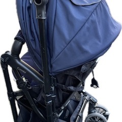 コンビcombiベビーカー スゴカル4キャスCompact
の画像