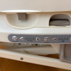 コンビ　ハイローチェア　電動の画像