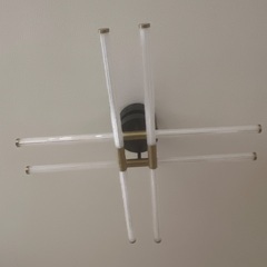 新品・箱入り 照明の画像