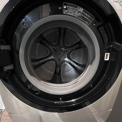 ドラム式洗濯乾燥機の画像