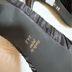 レディース靴　新品未使用品。リボン取り外し可。24.5。の画像