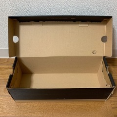 F★スニーカー 空き箱★の画像