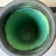 【無料】【引取限定】陶器の傘立て お譲りします2025/12/17〜の画像