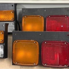 新車外し❗️テールランプまとめ売り　オマケアリ❗️の画像