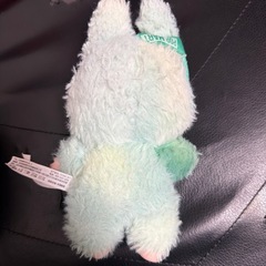 ラブブ  緑の画像