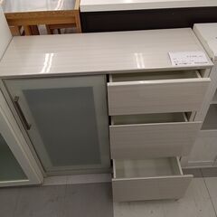 ★リユースのサカイ千葉中央店★  食器棚  H87×D33×W90 クリーニング済み TC5829の画像