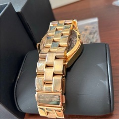 マークバイマークジェイコブスの画像