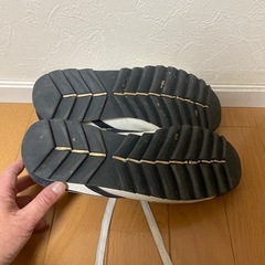 ドラゴンベアード　スニーカー26.5の画像