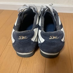 ドラゴンベアード　スニーカー26.5の画像