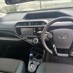 トヨタ　アクアハイブリッド54000kmの画像