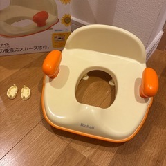 リッチェル　補助便座　ポッティスの画像