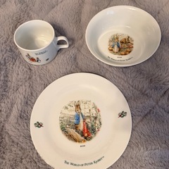 【ピーターラビット】食器3点セットの画像