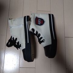 子供シューズの画像