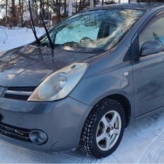 日産ノート 4WDの画像