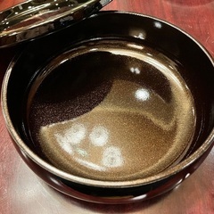 ［新品］招福鶴亀 漆塗り風の菓子鉢 合成漆器の画像