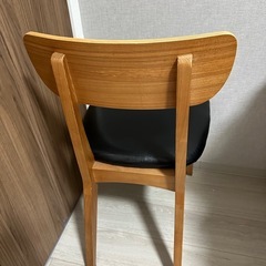 unicoダイニングチェア2脚の画像