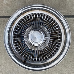 ワイヤーホイール の画像