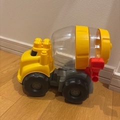 CAT セメントミキサー車　の画像