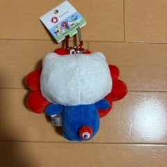 大阪 関西万博 EXPOミャクミャク ハローキティなりきりぬいぐるみ　カラビナ付の画像